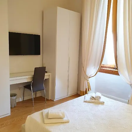 Pink Wolf לינה וארוחת בוקר