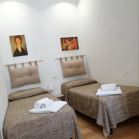 Pink Wolf לינה וארוחת בוקר