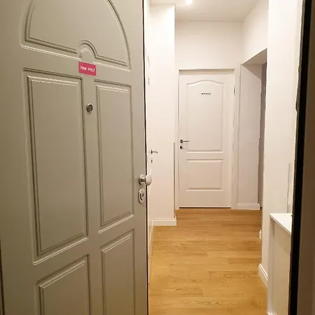Bed & Breakfast Pink Wolf 4*