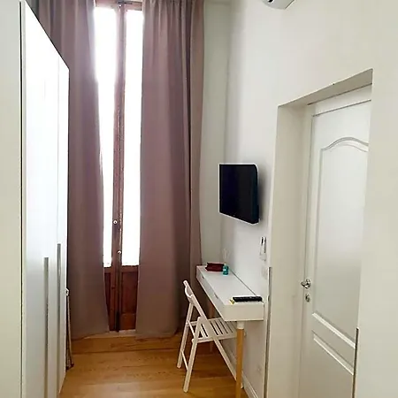 Bed and breakfast Pink Wolf 4*